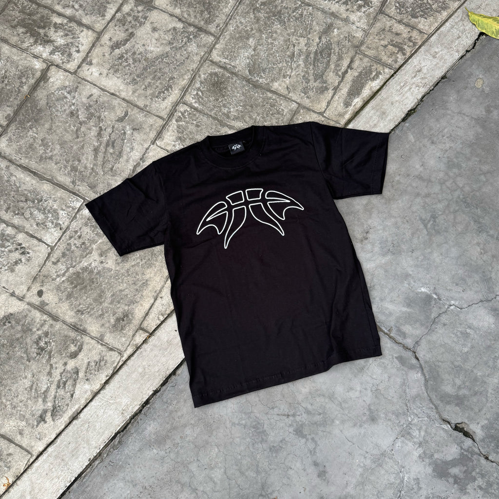 OUTLINE TEE